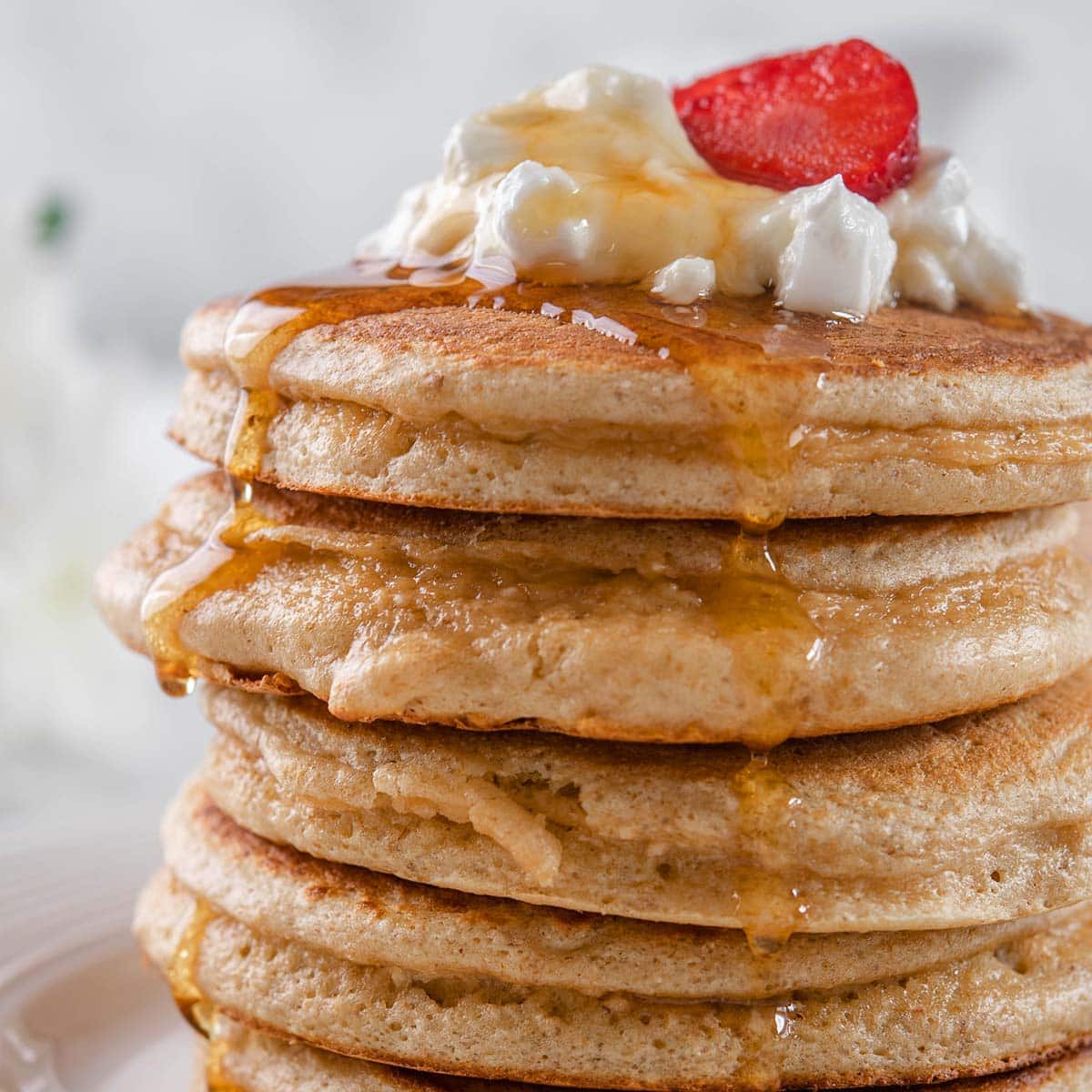 Extra Fluffy Protein Pancakes (46g Protein!) - The Big Man's World ®