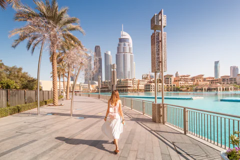Dubai Hop-On/Hop-Off Observing Bus Tour w/ Options for 24, 48 or 72 Hours