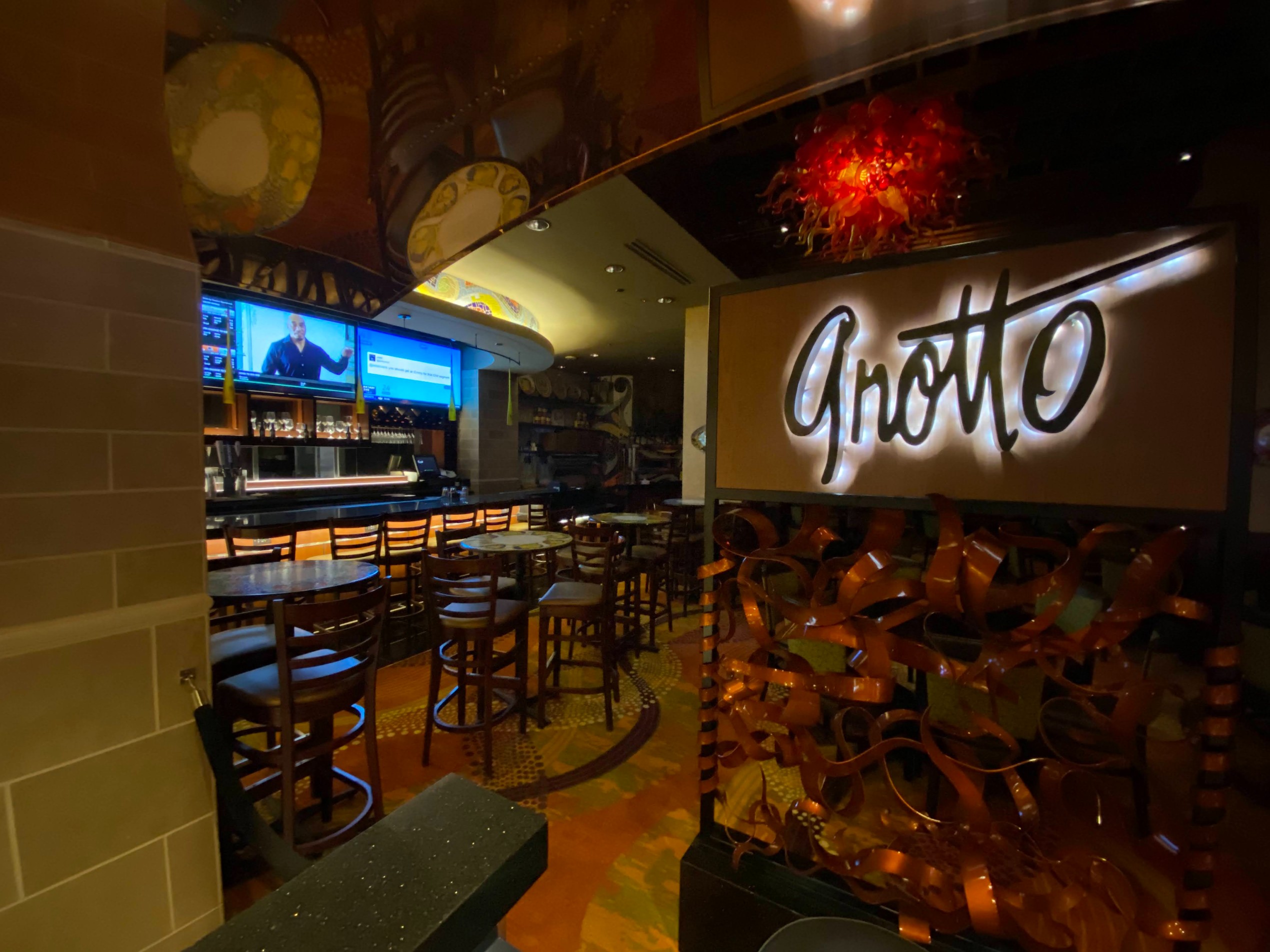 grotto golden nugget dress code GROTTO RISTORANTE, Las Vegas - Downtown - Restaurant Reviews, Photos &  Phone Number