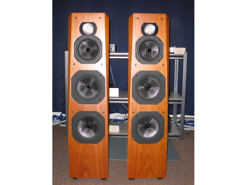 Legacy Audio Classic HD Loudspeakers. Cherry finish. Demo. Very Low Hours