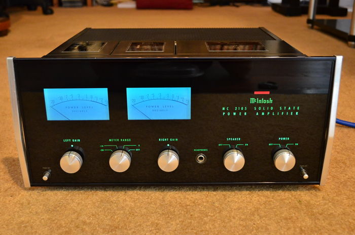 McIntosh  MC 2105 classic solid state stereo power amp ...