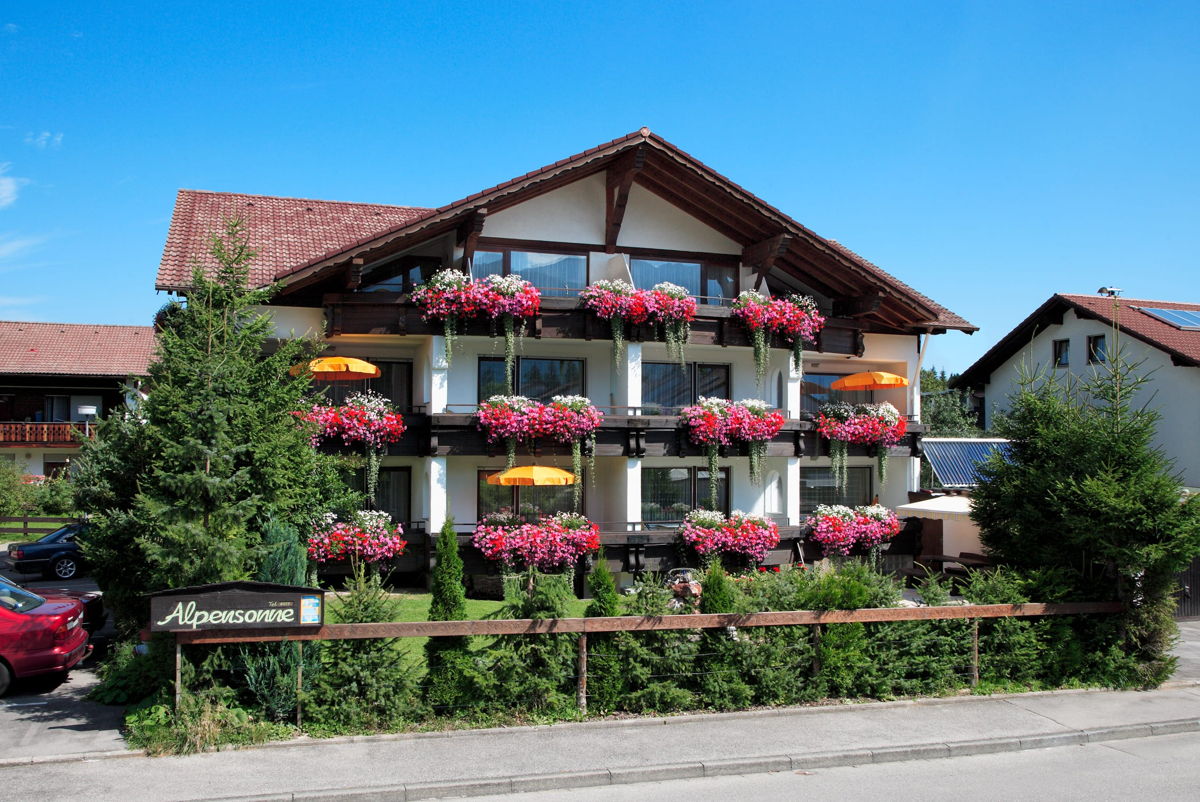 Ferienwohnungen in Pfronten-Ried mit Königscard Allgäu. die Gästekarte zum Sparen im Urlaub