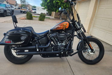 2021 HARLEY-DAVIDSON FXBB STREET BOB motorcycle for rent near Gilbert, AZ