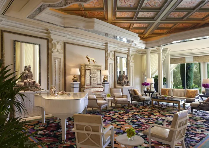 Tower Suites Bar