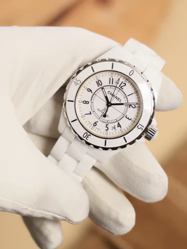 Chanel J12 H0970