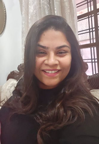 Kirti  Kasinadhuni 