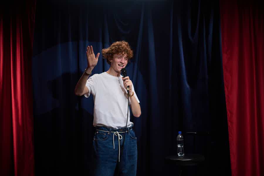 Prague's Famous Stand Up Comedy Show in English - photo 2
