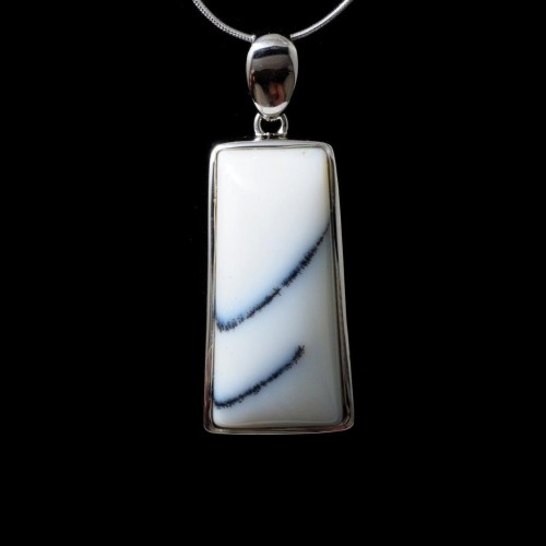 Opal Pendant 5502