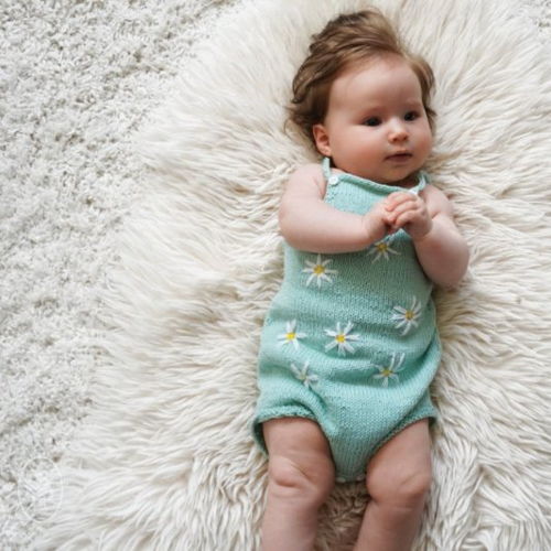 Gratis Breipatroon voor Daisy Romper