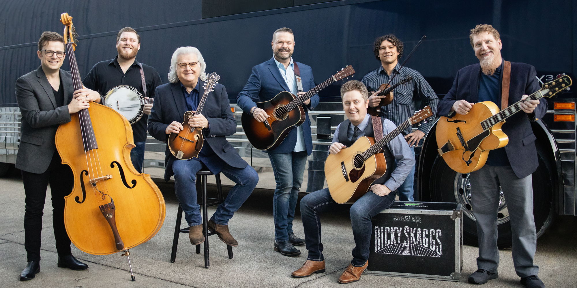 Ricky Skaggs and Kentucky Thunder promotional image