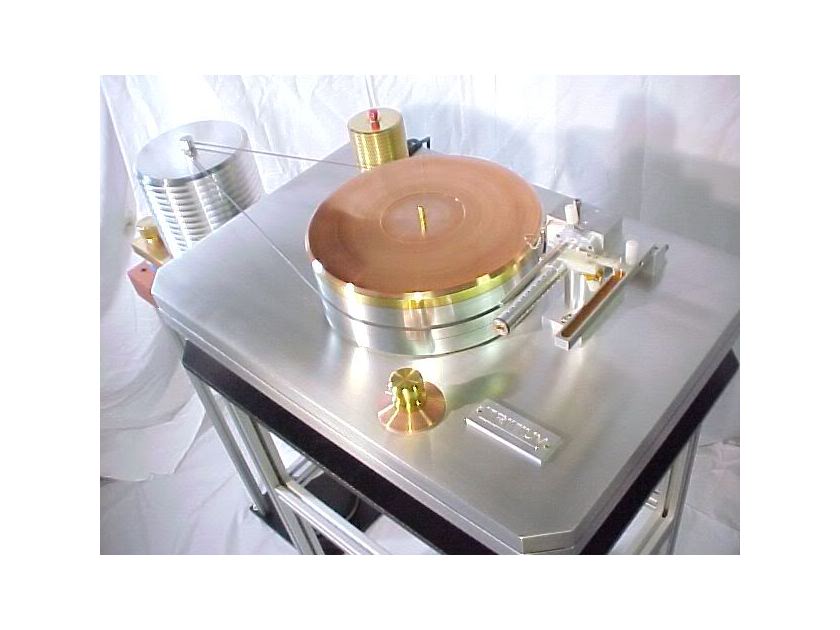 TRITIUM AIR BEARING BRASS PHONO TURNTABLE RECORD PLAYER HIGH END