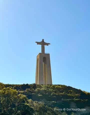 Get a unique view of the main points of the city