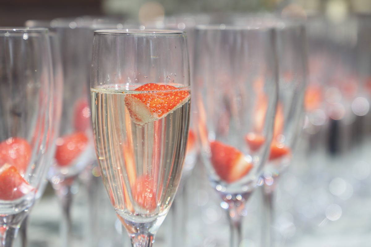 strawberry_and_prosecco_jelly