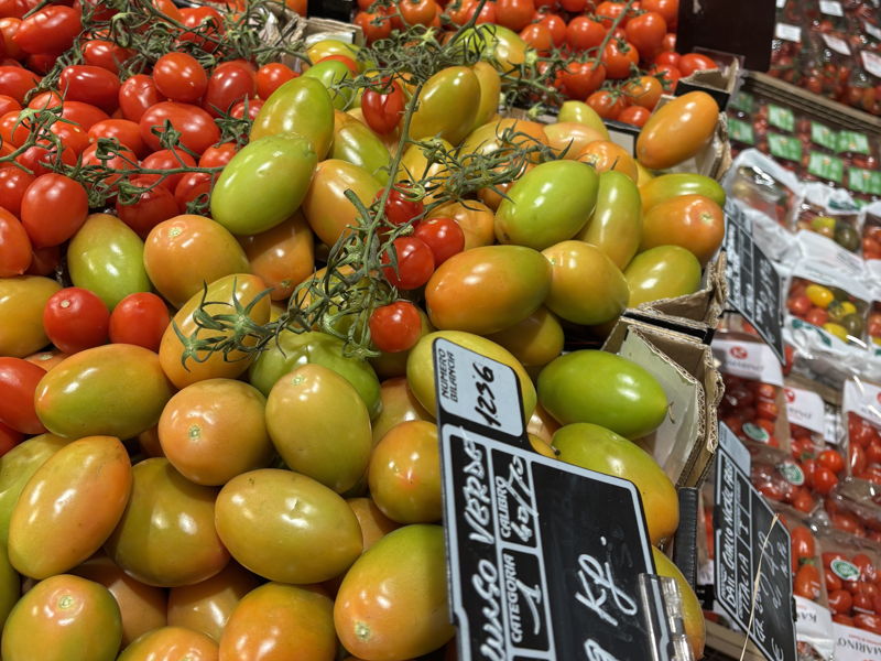 Tours enogastronómicos Nápoles: De los puestos al mesa: visita al mercado y aperitivo.