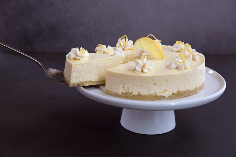 Keto Instant Pot Lemon Cheesecake