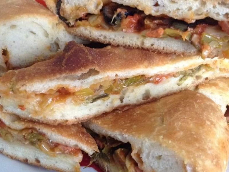 Cooking classes San Quirico d'Orcia: North & South: Tuscan Schiaccia and Calzone di Sponsali