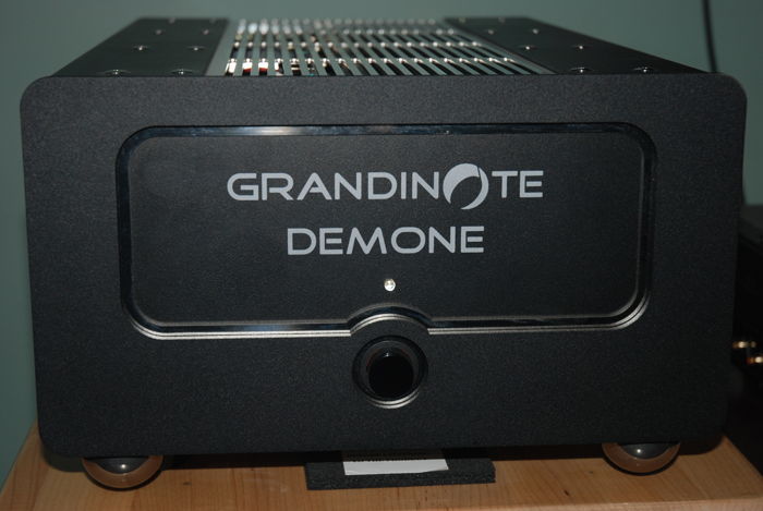 Grandinote Demone  monoblocks 60watts class A