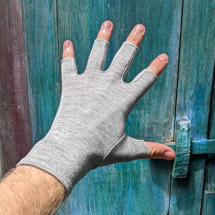 compression gloves, best compression gloves 2021, arthritic gloves