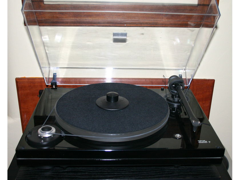 Misic Hall MMF-7 Turntable with Cartridge