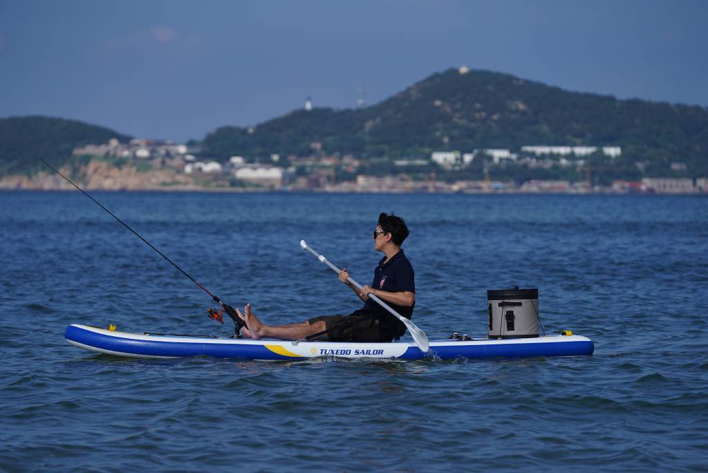 Funwater stand up paddle board for fishing in Canada