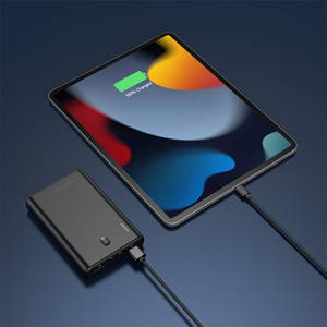 uperfect-portable-monitor-charger-2000mAh-power-bank