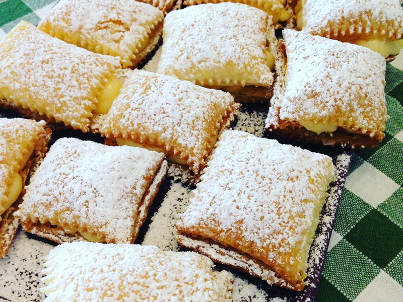 Cours de cuisine Bari: Focaccia, cavatelli et sporcamuss : les saveurs des Pouilles