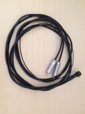 HOVLAND  MG.2 MUSIC GROOVE 1.2M  PHONO CABLE
