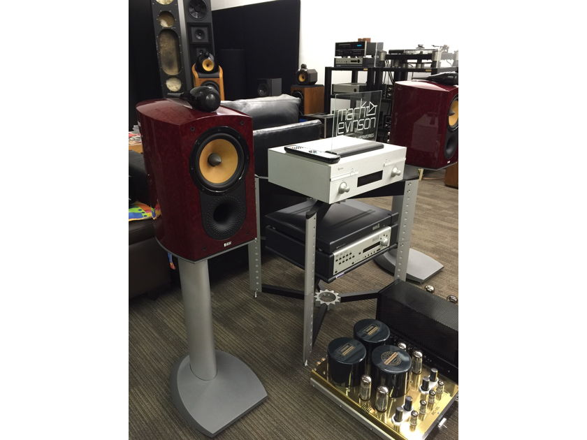 B&W Signature Red BirdsEye 805 Monitors with Factory Stands near San Francisco.........