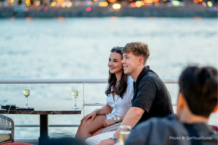Evening Sightseeing Cruise with Unlimited Prosecco - photo 6