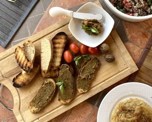 Cooking classes Modica: Sicilian-style bruschetta and crostini