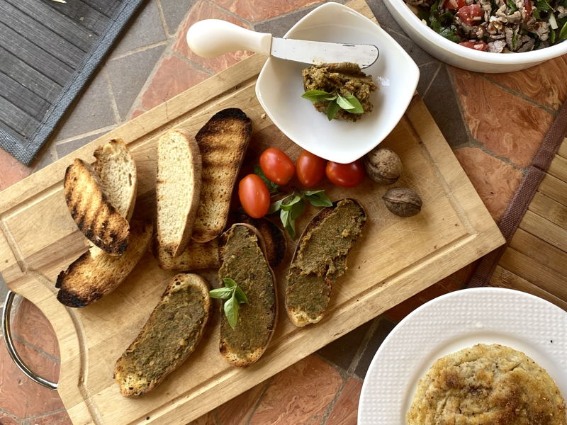 Cooking classes Modica: Sicilian-style bruschetta and crostini