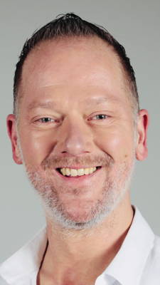 Robert Tamming