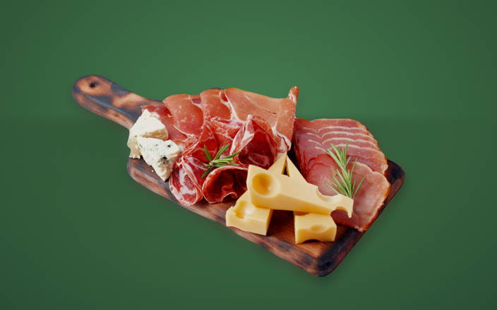 A mini meat and cheese board for Confetti's Charcuterie Box