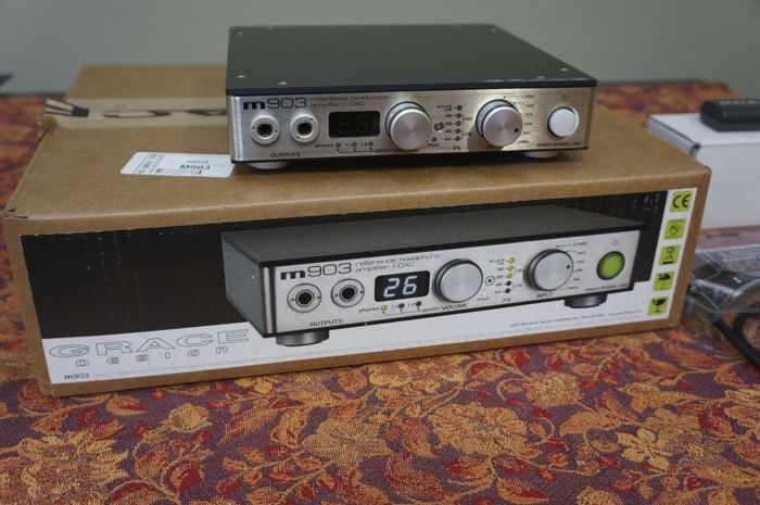 GRACE  m903 headphone amp / DAC with remote and cables