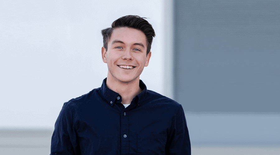 Code Story – Bonus: Cameron Moreau, Gozova