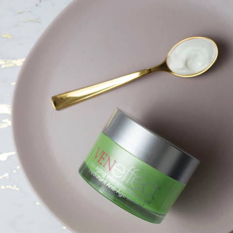 VENeffect Anti-Aging Intensive Moisturizer with cosmetic spoon