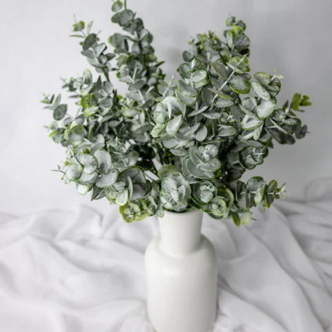 Short Spinning Gum Bunch - Realistic Artificial Flowers and Greenery - Image 2