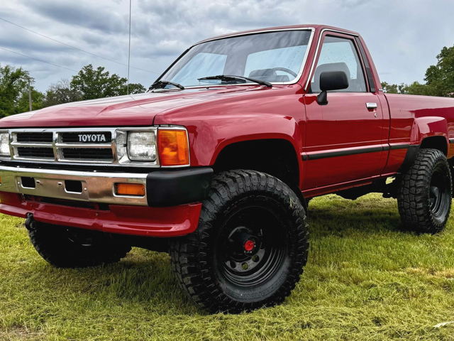 [DEMO] Toyota Pickup 1987 Japonesa 🇯🇵