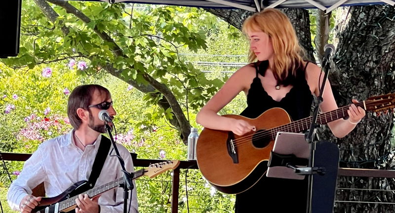 Mirabelle & Matty and half price wine flights at DuCard Vineyards