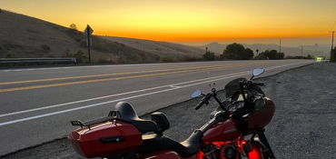 2018 HARLEY-DAVIDSON FLTRXS ROAD GLIDE SPECIAL motorcycle for rent near Irvine, CA