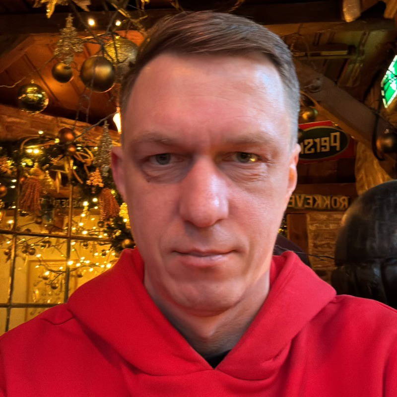 Picture of Alexandr Romanenko - the author