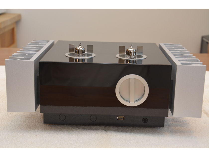 Pathos Acoustics Classic Remix Integrated Amp