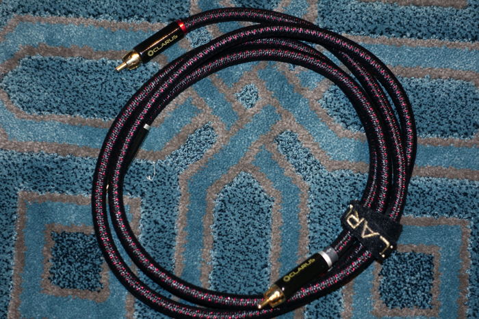 Clarus Crimson Audio RCA Pair of 1-Meter Cables, Like New!