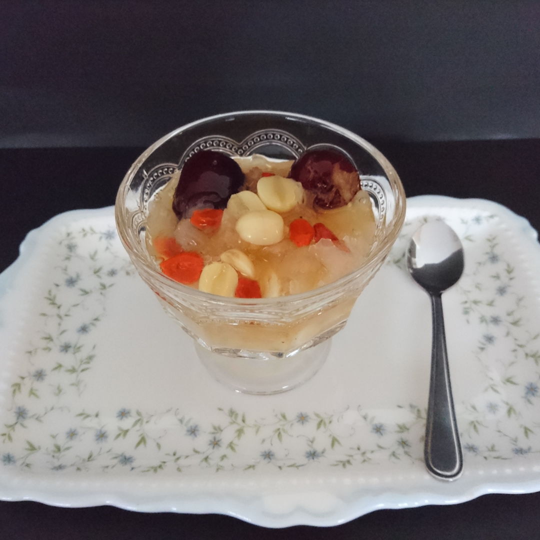 Date: 3 Dec 2019 (Tue)
19th Dessert: Chinese Secret - Anti Aging Soup/White Fungus Soup with Goji Berries, Lotus Seeds, Red Dates, and Rock Sugar [129] [124.7%] [Score: 10.0]