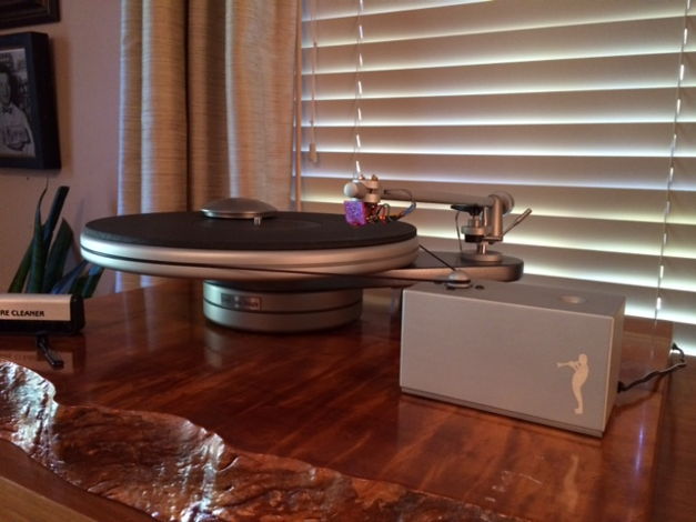 Simon Yorke S9 Record Player Excellent and beautiful! R...