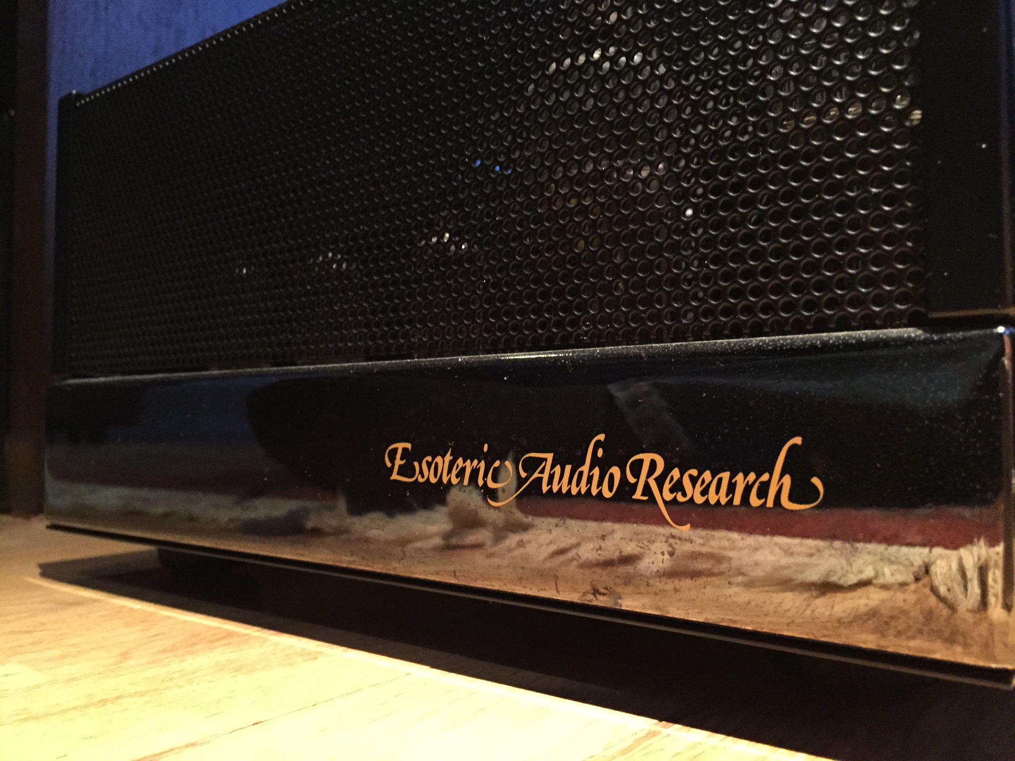  Tim de Paravicini, Esoteric Audio Research,  EAR 509 - 100 watt Monoblock 