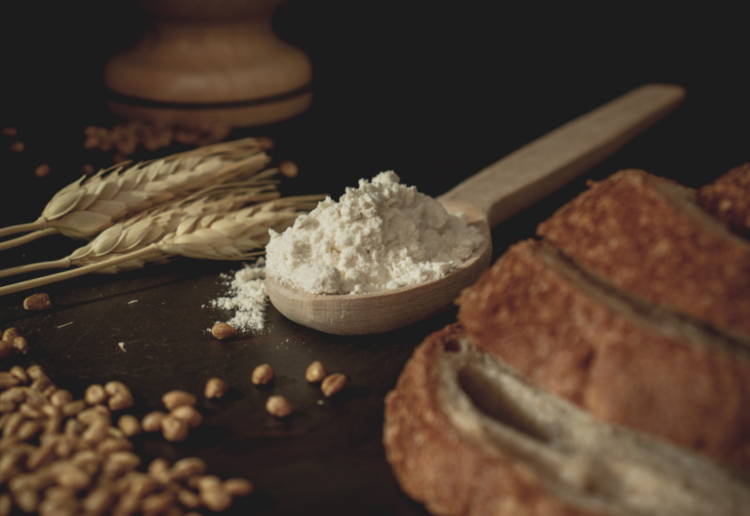 強力粉 薄力粉 違い