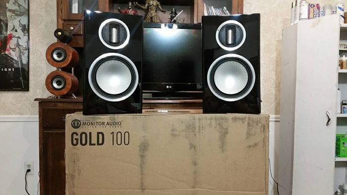 Monitor Audio  Gold 100 Speakers Pair