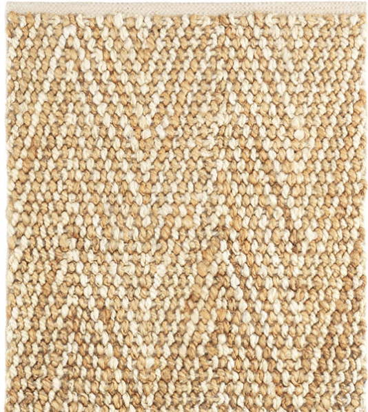jute rug woven natual and ivory chevron design