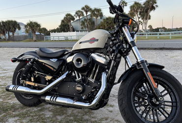 2022 HARLEY-DAVIDSON SPORTSTER S motorcycle for rent near Inlet Beach, FL